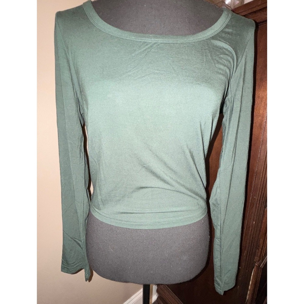 GGOV Performance Crop Top Women M Green NEW Long Sleeve Scoop Neck‎ Viscose